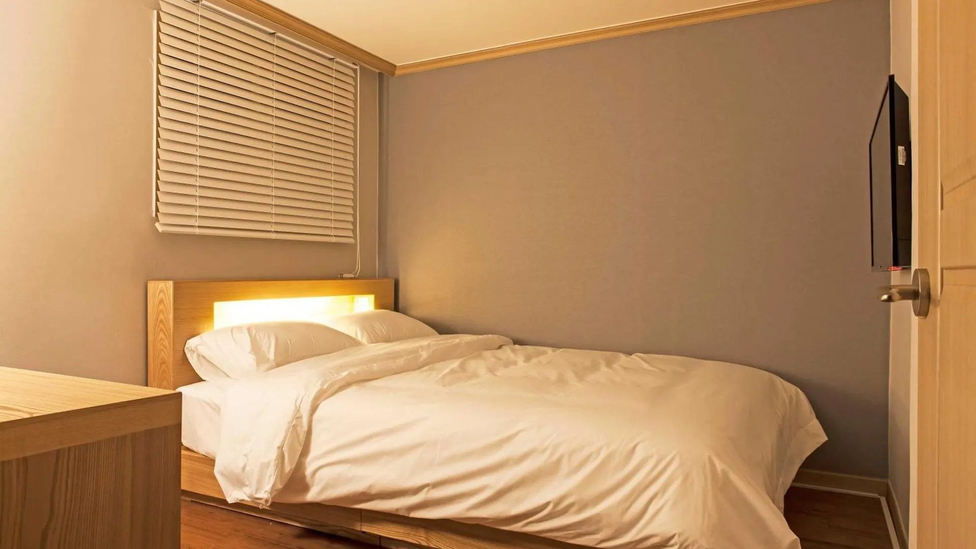 House Mori Apartment Seoul